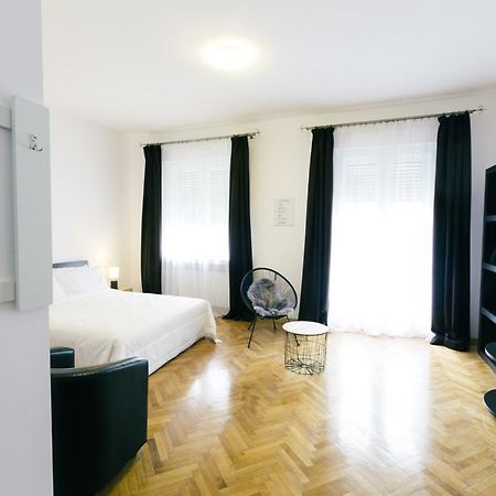 Street View Apartments Сибиу Экстерьер фото